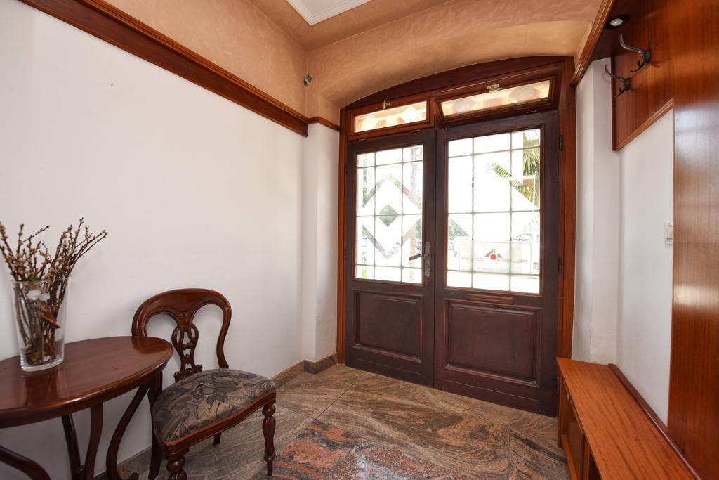 Apartment House Senna โปเรช ภายนอก รูปภาพ
